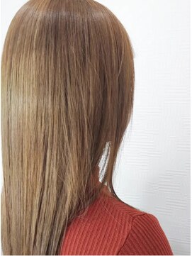 ヴィアーレアンクスタイル(VIALE Ank style) ダブルカラーロング