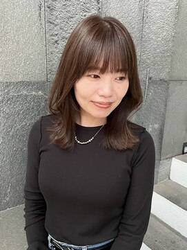 アクルヘアーバイテソロ(AKUR hair by tesoro) くびれミディ