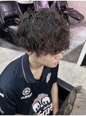 ブルーブラック フェザーパーマ サーフカール センターパート