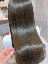 フィー 南越谷店(fee)&nbsp;透明感のあるオリーブブラウン