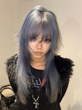 ベレーザ 渋谷(BELEZA) 17421全頭ブリーチハイレイヤーウルフバタフライカットブルー