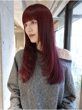 ローエ バイ デコ(Rohe by DECO) ブリーチ無しで作る高発色暖色カラーとロングレイヤー【英心】