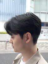 ディライト(Delight)&nbsp;毛流れニュアンスパーマセンターパートガイルヘア韓国ショート