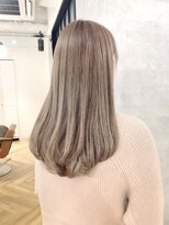 艶のでるレイヤーカット