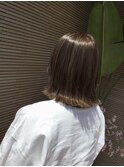 切りっぱなしボブのハイライトカラー