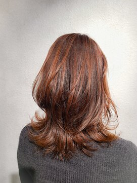 アンド(&.) 鎖骨下くびれゆるミディ♪