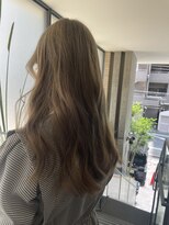 アシェット(assiette)&nbsp;～透明感ベージュカラー【安田汐里】