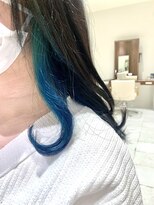 オアシスアヴェダ 東武船橋(OASIS AVEDA) ブルーインナーカラー×ブルーブラック