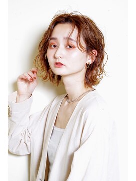 クシュ 所沢西口プロぺ通り(kusyu... ) 前髪マチルダボブピンクベージュインナーグレージュウルフ所沢