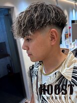 ルースト 渋谷店(ROOST)&nbsp;スペインカール×白銀ハイライト