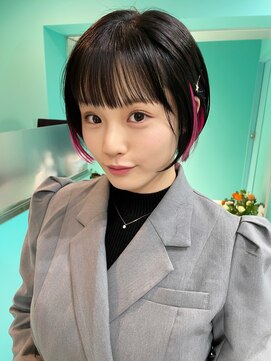 ユー イケブクロ(u Ikebukuro) ショートボブ/まるちぷるエクステ/インナーカラー/ブリーチなし
