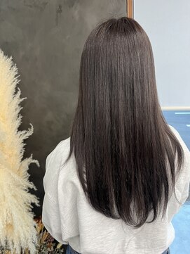 ガルボヘアー 桟橋店(garbo hair) ダークグレージュ 艶髪 ロング 暗髪 顔まわりレイヤー