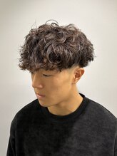 フライ 東通り店(Frei) シャドウパーマ