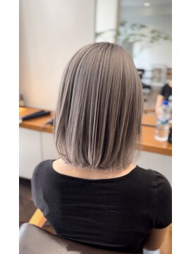 ラス(ras.) ミルキーベージュカラー