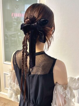アンニュ(annuy) お呼ばれヘア お団子へア 成人式 結婚式 アップスタイル