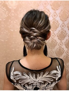 ハナハナプラス(hana hana+) 綺麗めアップ