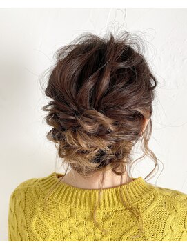 アンフィドットドゥルドゥ(AnFye.dueldo) フェミニンアレンジ