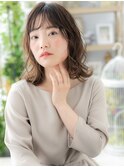 黒髪バレイヤージュ前下がりミディアムウルフa川口20代30代40代
