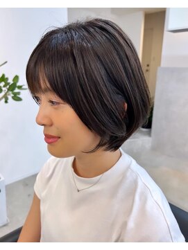 レテ(LETE) アッシュベージュ/アドミオカラー/透明感/ミニボブスタイル