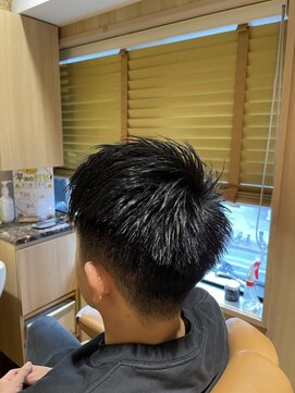 ヘアーモードキクチ 日本橋三越前店 ビジネスショート