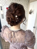 フェリーチェ(Felice)&nbsp;アップスタイル　シニヨン　結婚式ヘア　お呼ばれヘア