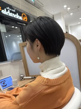 アドラーブル ココロ 新潟(adorable CoCoLo) 小顔補正立体カット×ナチュラル丸みボブ 10代20代30代4￥