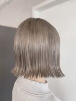 アイ(_i)&nbsp;#20代#ブリーチ#ミルクティ#透け感#髪質改善#外ハネボブ