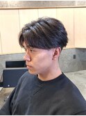 刈り上げショートセンターパートニュアンスパーマ