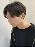 センターパート　ショートマッシュ　爽やか　20代　黒髪