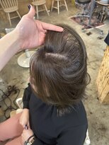 ウィークエンド(WEEKEND) 白髪ぼかし+カット+TR【15400円】