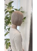 ボブ ホワイトベージュ ミニボブ ホワイト