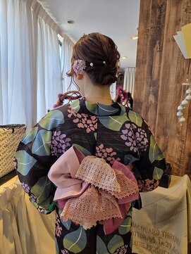 ヘアーメイクサロン ソエル(Sowelu) 浴衣アレンジ　シニヨン