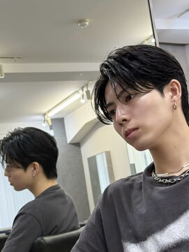 アイトーキョー 池袋(AI TOKYO) 毛流れセンターパート