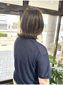 くびれボブ / カーキアッシュ