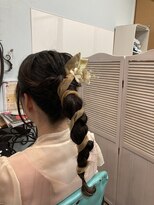 遊イング(遊ing)&nbsp;玉ねぎヘアーー　　　玉ねぎリボンアレンジ