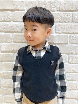 横浜こども美容院キッズカットキノコヘアぼっちゃんカットaya