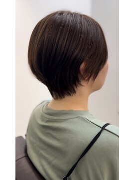 エレノア 自由が丘店(Eleanor) 自由が丘/ショートカット/トリートメント/イルミナカラー