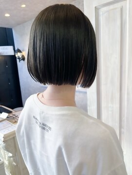 キャアリー(Caary) 福山人気20代30代切りっぱなしボブ顎下オリーブグレージュ小顔