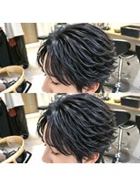 アイトーキョープラスシー 横浜(AI TOKYO+Sea) 横浜/高島町/フェザーパーマ/毛流れパーマ/センターパート