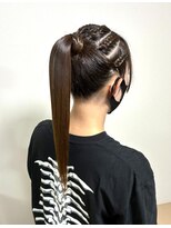 ブルーデイジー(BlueDaisy)&nbsp;編み込みポニーテール