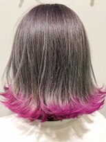 ヴィレッタ(VIRETTA)&nbsp;アッシュグレー×カラーバターピンク裾カラー