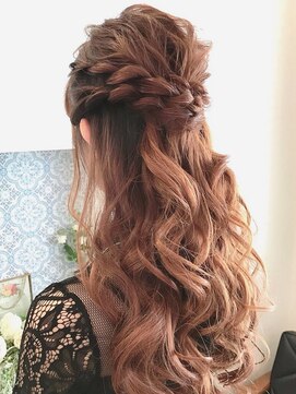 ロイヤルヘアー(ROYAL HAIR) ゴージャスハーフアップ
