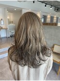 白髪ぼかしカラーレイヤースタイル