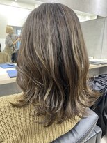 ラフィット 下大利店(lafit)&nbsp;ナチュラルハイライト/ lafit 下大利 @kaji_de_experiences