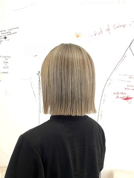 リンダ(LINDA) ハイトーン／白髪ぼかし