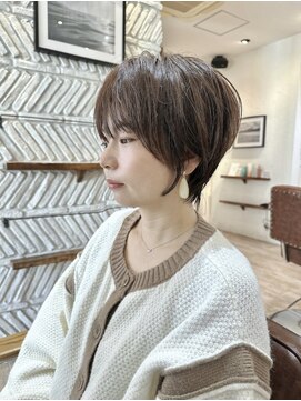 アデプト 綾瀬店(adept) マッシュショート/大人ショート/くびれショート/丸みショート