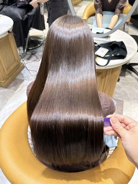 ロンド ロビン 栄(Lond robin) 【Lond robin】清水 美冴 酸性縮毛矯正/髪質改善/ブリーチなし