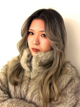 ナチュラルピー 総持寺店(Natural.P)の写真/【総持寺駅徒歩3分】カット¥2180♪カット+カラー+トリートメント¥7990♪ヘッドスパもリーズナブルに♪