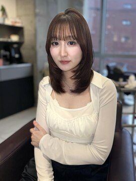 スウィープ 平尾(sweep) ナチュラル☆顎下ミディアムレイヤー