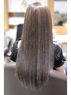 リアンバイアリュール(Lian by Allure) 「Lian by Allure」小田桐 潤 オーダーメイドハイライト